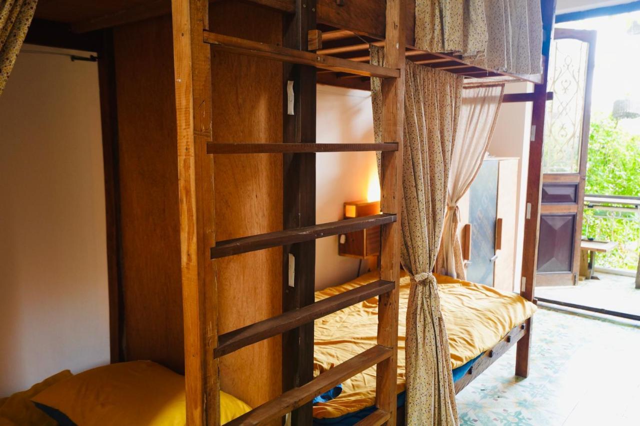 Chu Nhat Cafe & Homestay - 12 Ngo 41 Duong Lang - Co So 1 하노이 외부 사진